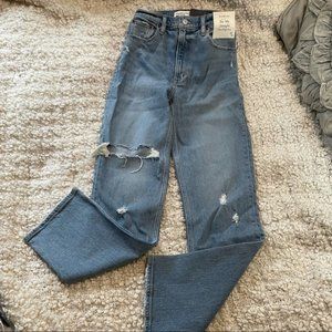 Abercrombie NWT the 90s straight ultra high rise light wash distressed jeans 25